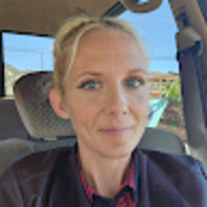 Meet your Posher, Jenn